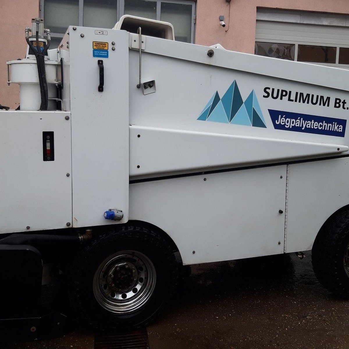 Zamboni 552 – 6589